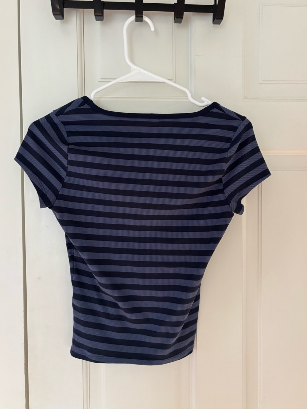Hollister Navy & Dark Blue Striped Scoop Tee - Picture 2 of 3